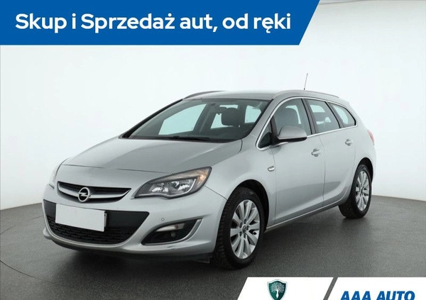 Opel Astra cena 25500 przebieg: 261963, rok produkcji 2014 z Jastrowie małe 211